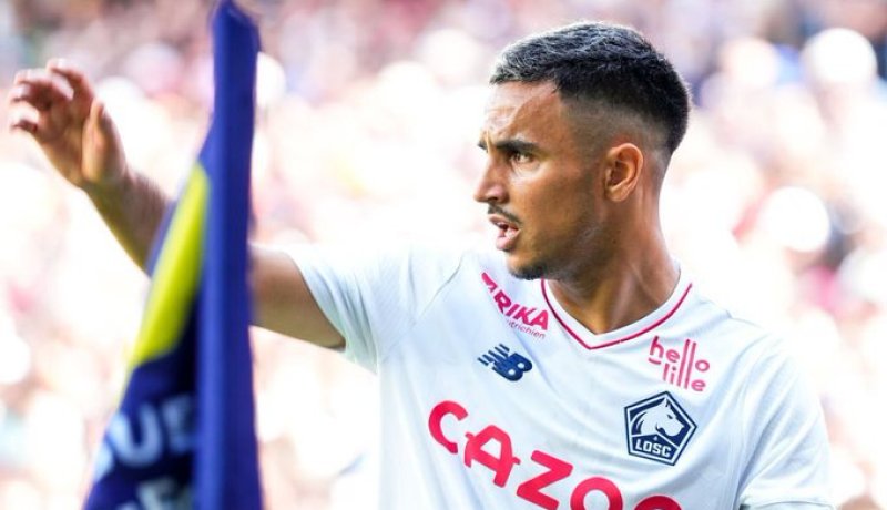 بالفيديو.. آدم وناس يصنع لوحات فنية رائعة رغم الخسارة أمام لوريون