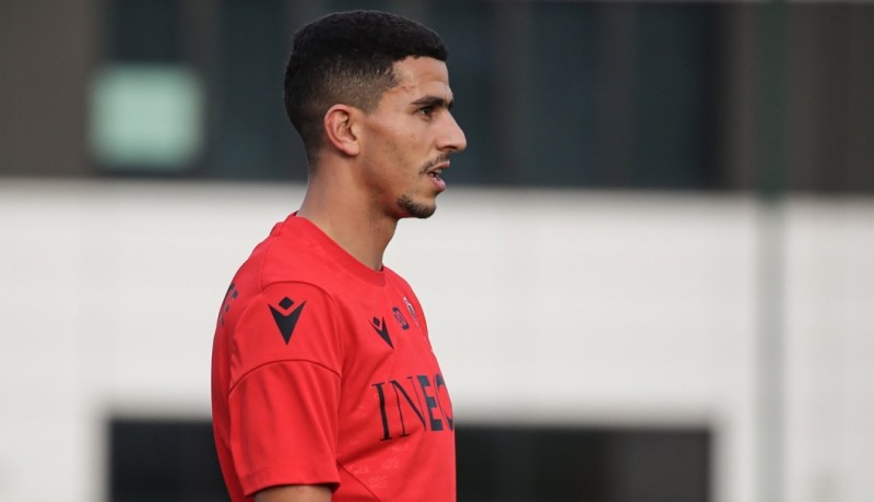 مدرب نيس يكشف مستجدات جديدة بشأن عطال