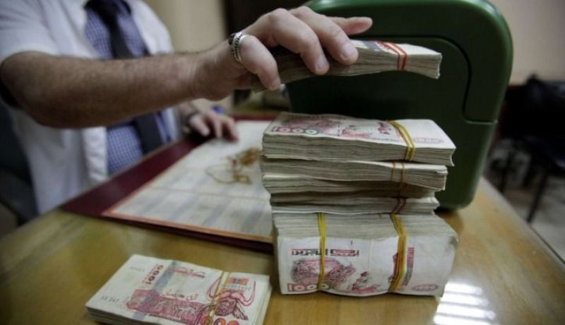 300 ألف مليار لتغطية أجور الموظفين في 2023