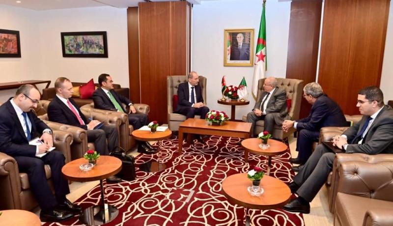 الأردن يتطلع إلى قمة عربية ناجحة تعضد العمل العربي المشترك