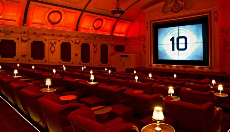 نحو إنجاز مدينة سينمائية بمقاييس دولية بالجزائر العاصمة