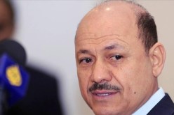 رئيس مجلس القيادة الرئاسي اليمني يؤكد مشاركته في القمة العربية