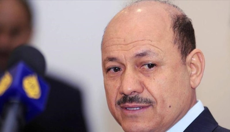 رئيس مجلس القيادة الرئاسي اليمني يؤكد مشاركته في القمة العربية