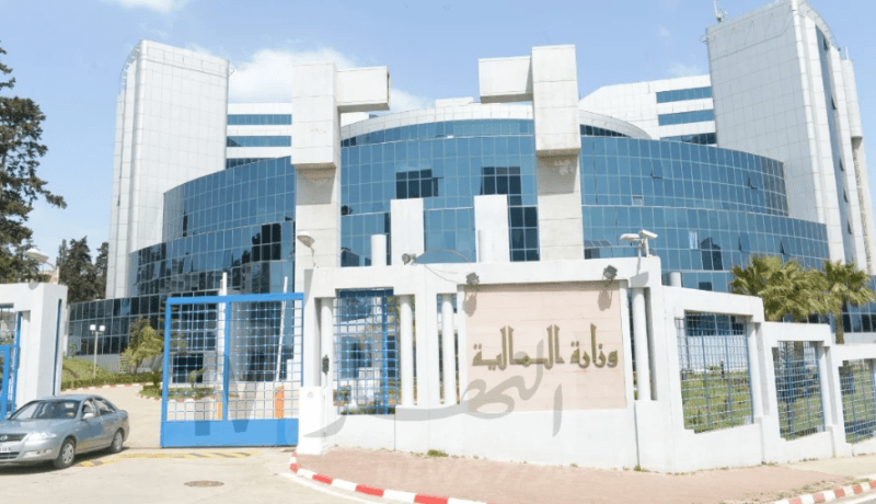احتياطيات الصرف سترتفع إلى 54.6 مليار دولار بنهاية 2022