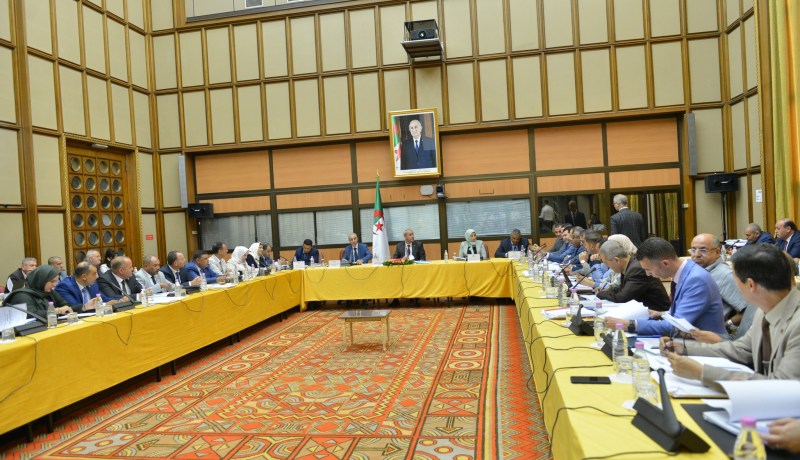 وزارة المالية تتوقع ارتفاع إيرادات الميزانية بـ12 بالمائة