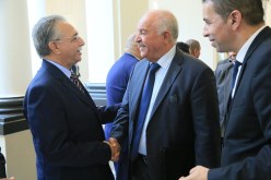 ديلمي يشدد على إلزامية إيجاد حلول جذرية لعمليتي التسويق والتخزين