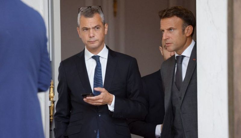 كبير مستشاري ماكرون في قلب فضيحة ضخمة