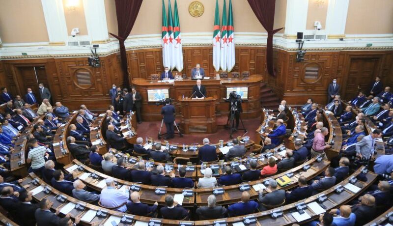 مجلس الأمة يواصل غدا السبت مناقشة بيان السياسة العامة للحكومة