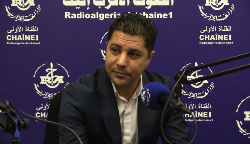 أمين الأندلسي: على المسافرين ترك أرقام هواتفهم لإعلامهم حال تغيير موعد الرحلات