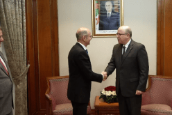 الوزير الأول يستقبل وزير الطاقة الأذربيجاني