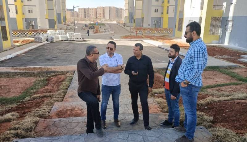 توقيع محاضر تسليم وإستلام هذه السكنات لعدل بوهران