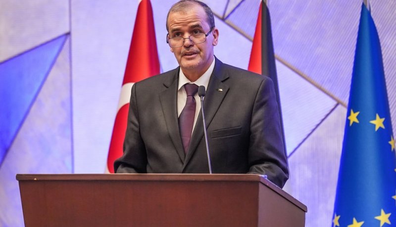 رزيق يدعو لتشجيع الاستثمارات في دول جنوب المتوسط