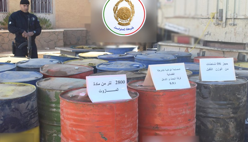 تمنراست: توقيف 7 أشخاص وحجز 6 شاحنات محملة بمواد غذائية موجهة للمضاربة