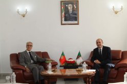 الجزائر والبرتغال يبحثان التعاون في مجال النقل الجوي