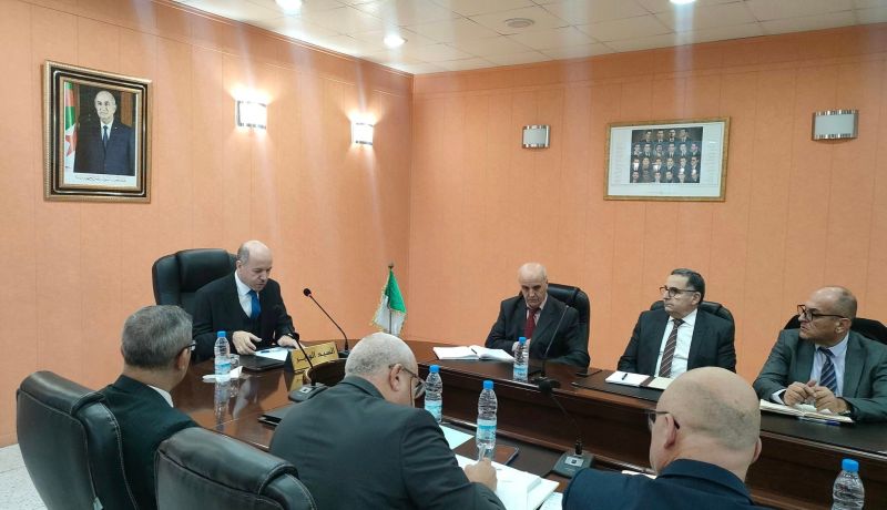 وزير الصحة: ملف الخدمة المدنية قيد الدراسة