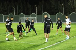 بلماضي يسرّح بن عيادة وحماش وماندريا من تربص الخضر