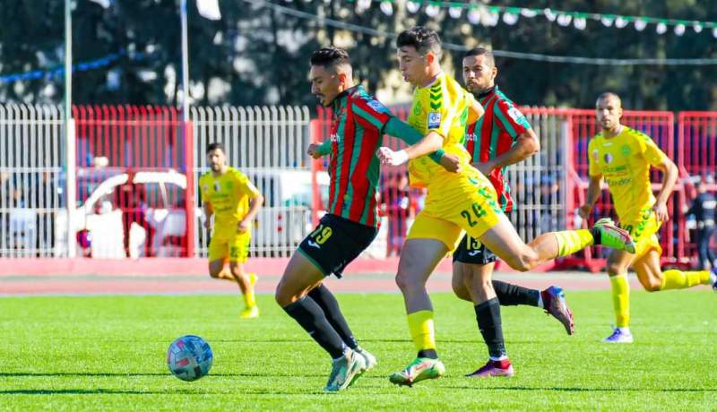 مولودية الجزائر تفوز بالكلاسيكو وتعمق جراح الشبيبة