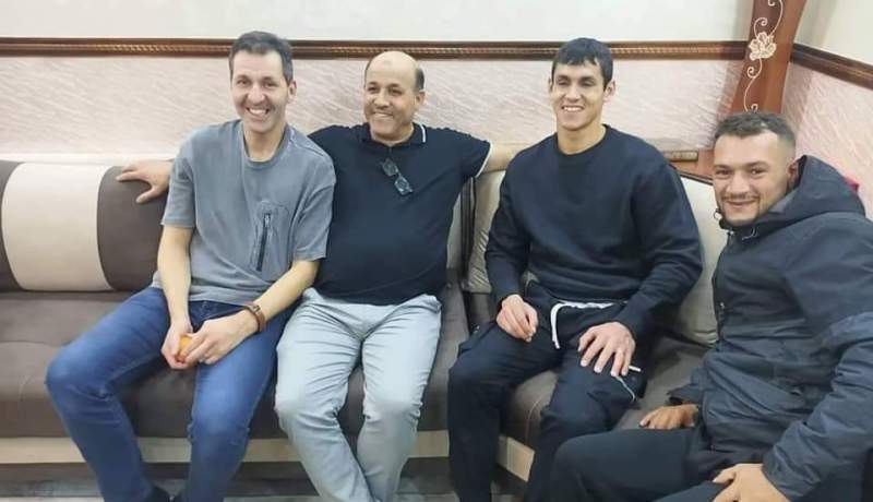 بالصور.. ماندي يزور مسقط رأس والده بولاية الشلف