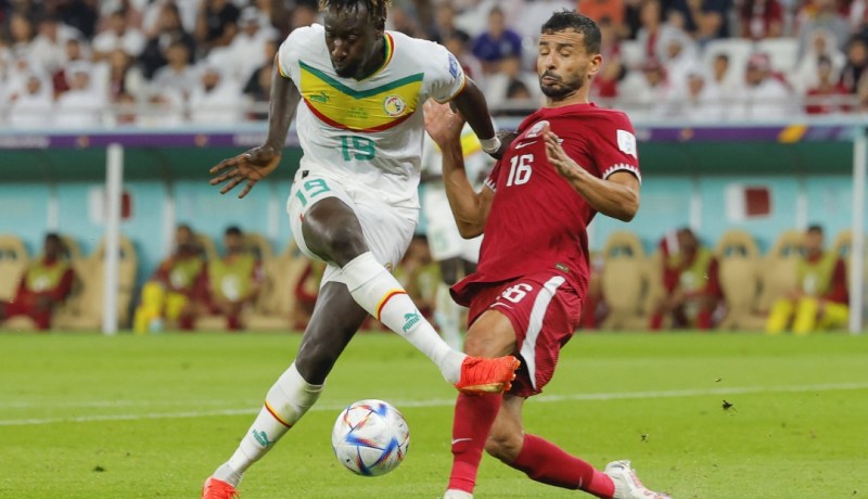 منتخب قطر ينهزم أمام السنغال ويقصى من مونديال 2022