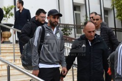 بالصور.. الخضر يصلون وهران استعدادا لمواجهة مالي