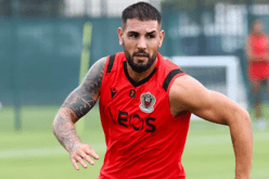 مدرب نيس يكشف موعد عودة ديلور للمنافسة