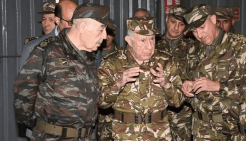 الفريق أول شنڨريحة: هذه أسباب انشغال القيادة العليا للجيش بترقية الصناعات العسكرية
