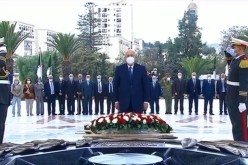 رئيس الجمهورية يترحم على أرواح شهداء الثورة التحريرية في مقام الشهيد