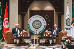 في ختام القمة.. هذا ما دار بين الرئيس تبون ونظيره التونسي قيس سعيّد