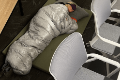 تسريح عدد كبير من موظفي تويتر “وهم نائمين”