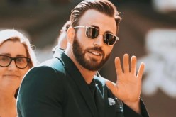 مجلة أمريكية تختار “كابتن أمريكا” كأجمل رجل على قيد الحياة لعام 2022