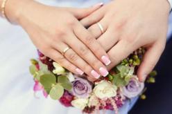 جميلة محترمة.. أتمنى أن أكمل حياتي إلى جانب رجل محترم