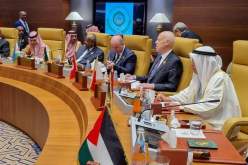 قمة الجزائر.. دعم جميع الجهود لإنهاء الأزمة الليبية والسورية