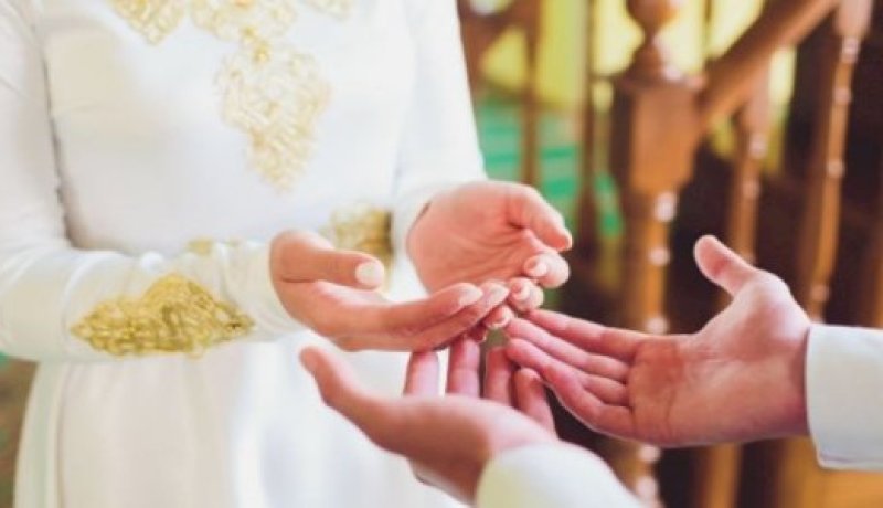 عزباء تناشد الحلال وزوجا تقيا تكمل إلى جانبه المشوار