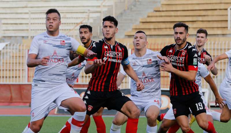 شباب بلوزداد يفرض التعادل على سوسطارة في الداربي العاصمي