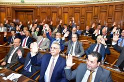 مجلس الأمة يصادق على قانوني المقاول الذاتي والوظيفة العمومية