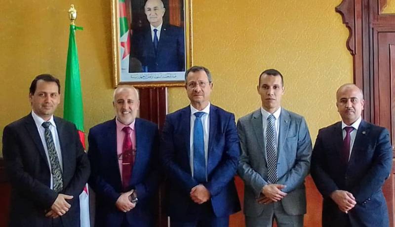 رخروخ يستمع لإنشغالات نواب المجلس الشعبي الوطني بعنابة