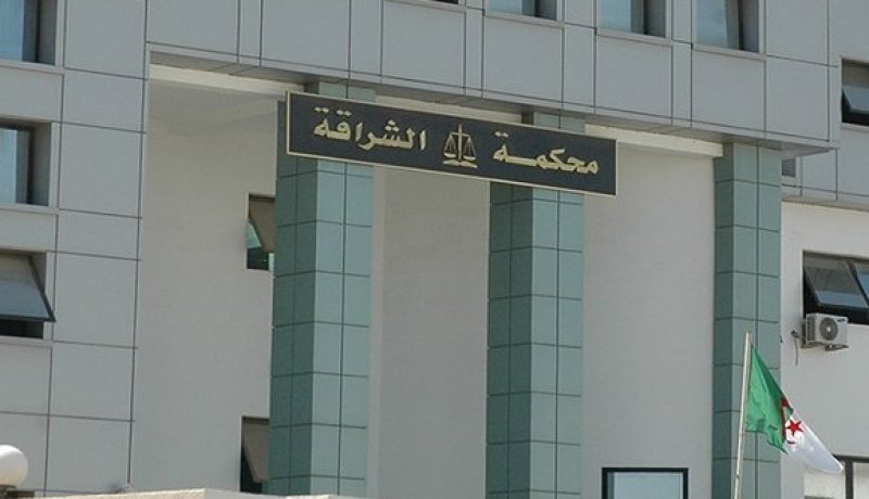 إيداع 4 أشخاص الحبس بتهمة الممارسة غير القانونية لبيع وتسويق المواد الصيدلانية عبر شبكات التواصل الإجتماعي