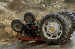 سطيف.. وفاة شخص في انحراف وانقلاب جرار بجميلة
