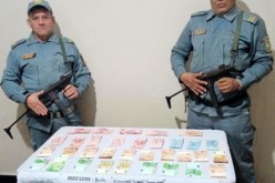 جمارك: حجز 4 آلاف أورو و19 ألف دينار تونسي بالطارف