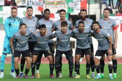 العميد يسقط بثلاثية في وهران