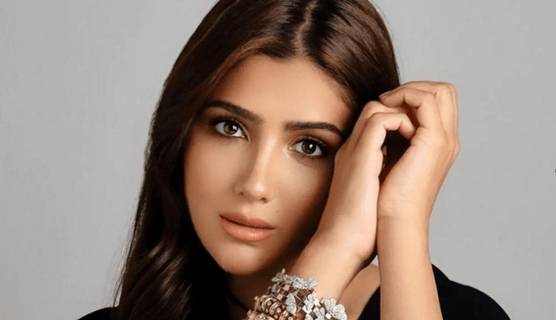 كأول مصرية.. مي عمر في top 10 لأجمل 100 وجه في العالم