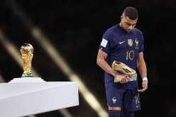 مبابي يعلق بكلمة واحدة على خسارة نهائي مونديال قطر