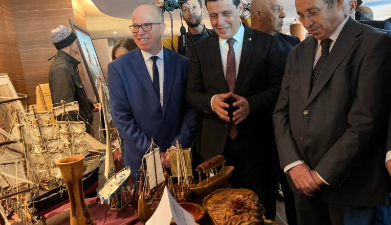 وزير السياحة يؤكد على استغلال التظاهرات للترويج للوجهة السياحية للجزائر