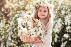 إلى كل أنثى