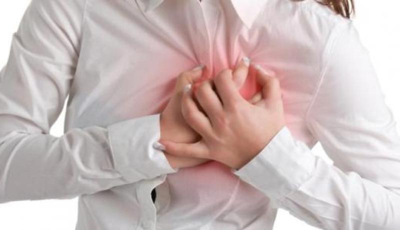 دراسة تربط الإصابة بكوفيد بخلل في القلب