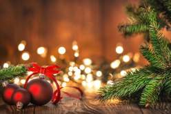 علماء المسلمين: الإسلام يبيح أكل طعام “أهل الكتاب” وهذا ما قاله عن تهاني “الكريسماس”