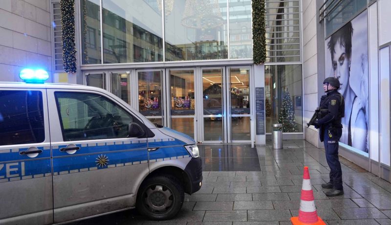 مقتل امرأة واحتجاز رهائن في مدينة دريسدن الألمانية