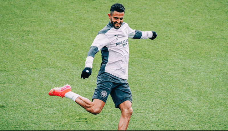 محرز يحنّ إلى أيّامه في ليستر سيتي و يوجّه رسالة خاصة