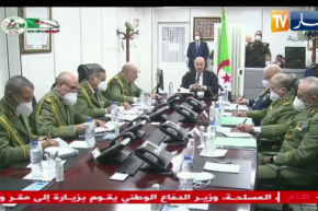 رئيس الجمهورية عبد المجيد تبون يترأس إجتماع دوري بمقر وزارة الدفاع الوطني