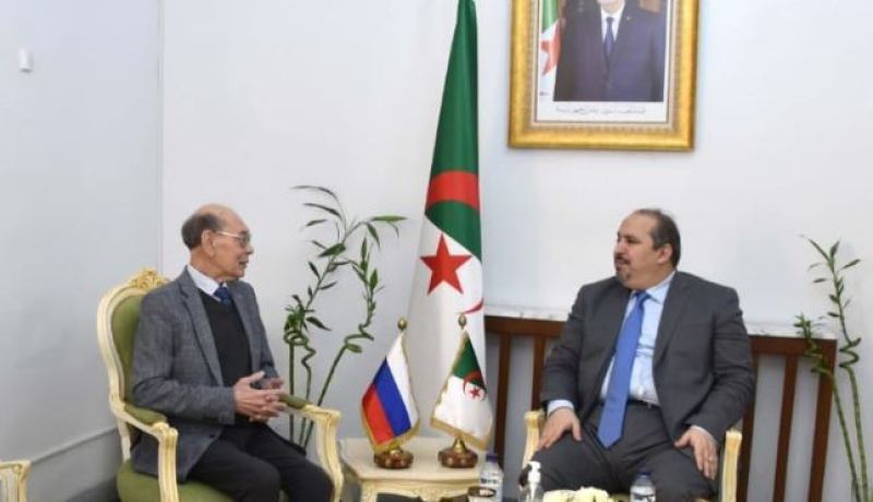 بعجي يستقبل السفير الروسي بالجزائر فاليريان شوفاييف
